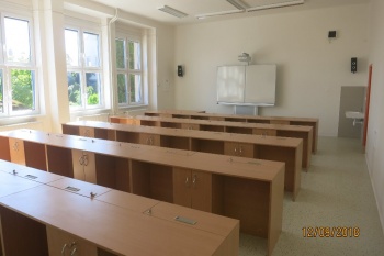 Modernizace infrastruktury základních škol v Hradci Králové – 1.blok